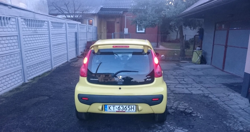 Peugeot 107 cena 11850 przebieg: 183000, rok produkcji 2009 z Tarnów małe 742